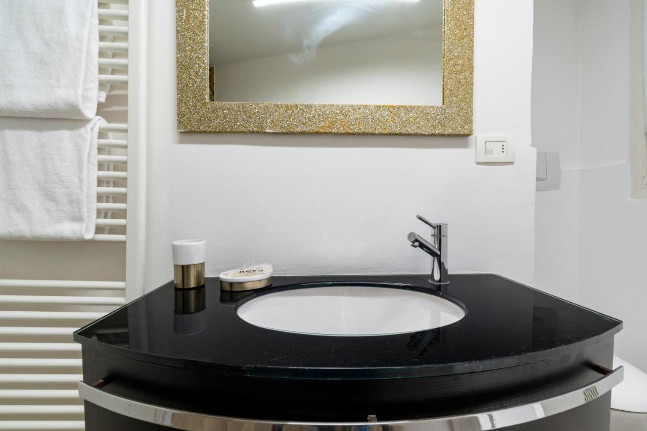 San Marco Pied-A-Terre - Accademia By Wonderful Italy Appartement Venetië Buitenkant foto
