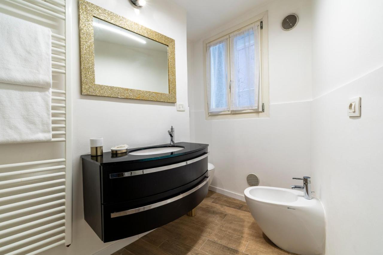 San Marco Pied-A-Terre - Accademia By Wonderful Italy Appartement Venetië Buitenkant foto