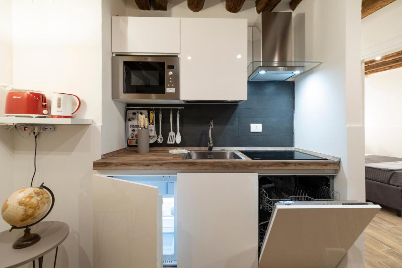 San Marco Pied-A-Terre - Accademia By Wonderful Italy Appartement Venetië Buitenkant foto